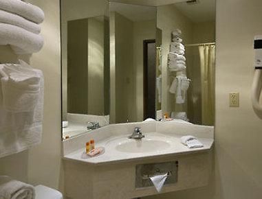 Howard Johnson Inn Tybee Island Savannah Ga Værelse billede